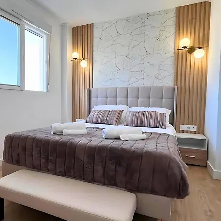 Charming Flat 500 Metres From The Beaches سانتا بولا