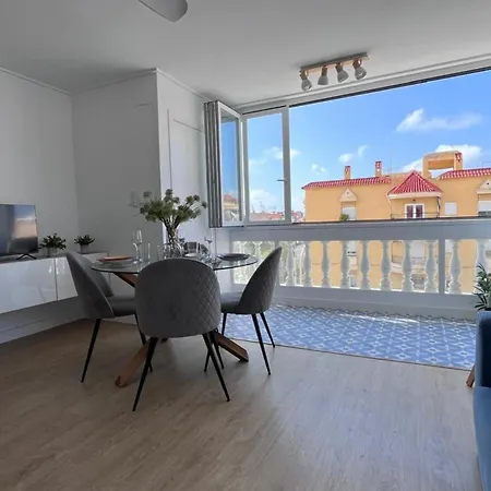 شقة Charming Flat 500 Metres From The Beaches